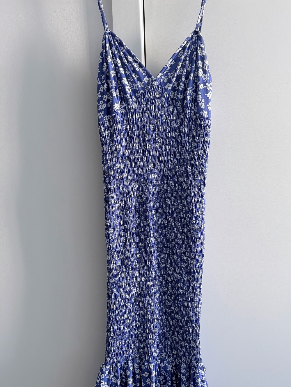 SHEIN Blue Floral Smocked Midi Dress with Ruffle Hemline